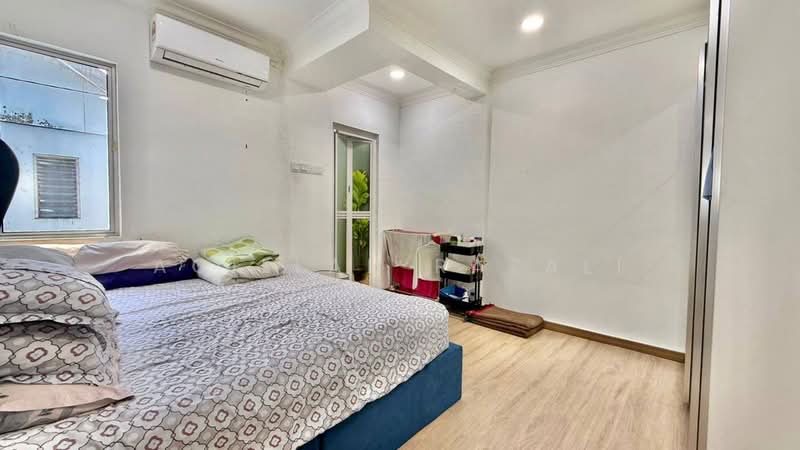 Cluster House for Sale in Seksyen 18 (Shah Alam) - Aqillah Razali - Bedroom - PropertyGuru.com.my