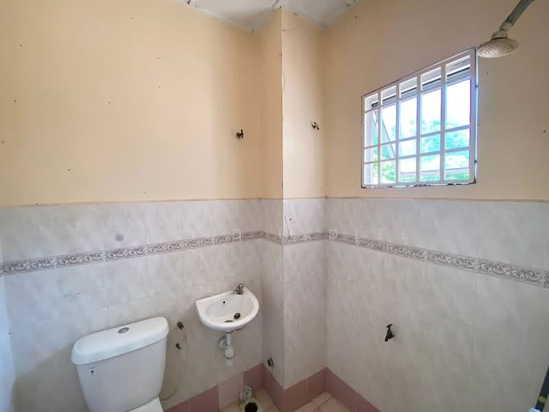 Rumah Teres 2 Tingkat untuk Dijual di Seksyen 8 (Bangi) - Ahmad Fadlee - PropertyGuru.com.my