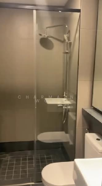 Servis Apartment untuk Disewa di Bloomsvale Menara Vista Petaling - Charmaine Wong - Bathroom - PropertyGuru.com.my