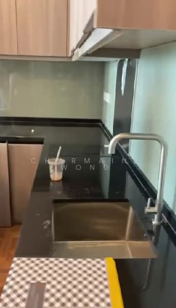 Servis Apartment untuk Disewa di Bloomsvale Menara Vista Petaling - Charmaine Wong - Kitchen - PropertyGuru.com.my