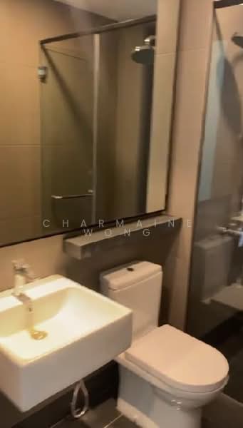Servis Apartment untuk Disewa di Bloomsvale Menara Vista Petaling - Charmaine Wong - Bathroom - PropertyGuru.com.my