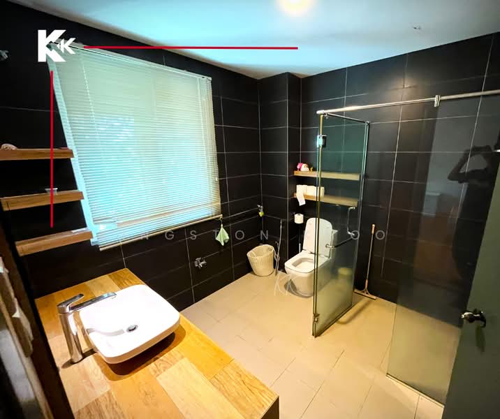 Semi-Detached House for Sale in Damansara Heights (Kuala Lumpur) - Kingston Khoo - Bathroom - PropertyGuru.com.my