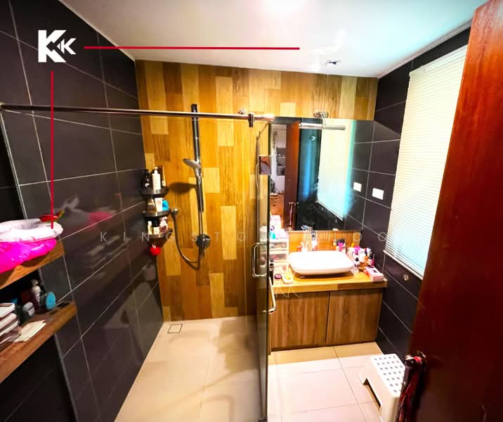 Semi-Detached House for Sale in Damansara Heights (Kuala Lumpur) - Kingston Khoo - Bathroom - PropertyGuru.com.my