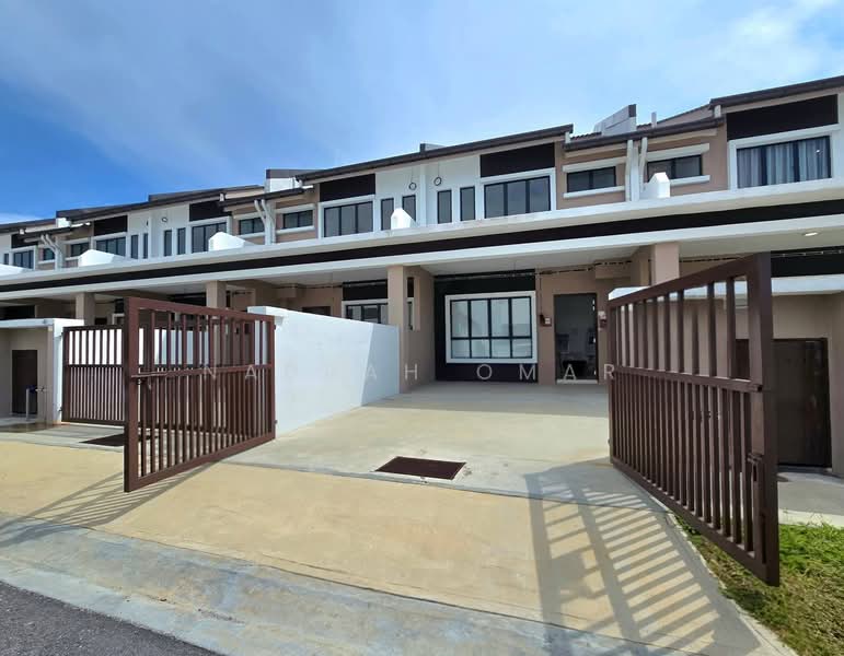 Rumah Teres 2 Tingkat untuk Dijual di Bukit Sentosa (Rawang) - Nadrah Omar - PropertyGuru.com.my