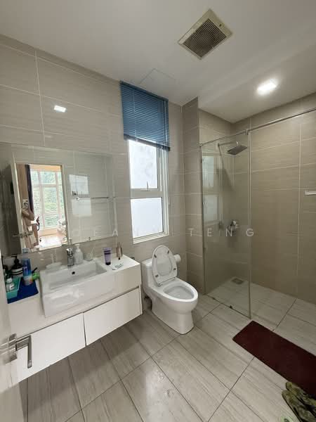 Kondominium untuk Disewa di Damansara Foresta - Joeann Teng - Bathroom - PropertyGuru.com.my