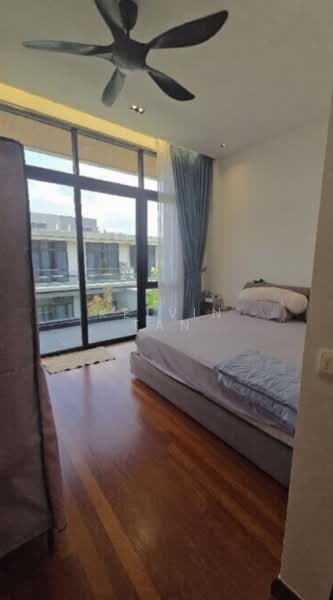 Semi-Detached House for Sale in Telok Panglima Garang (Selangor) - Kelvin Tan - Bedroom - PropertyGuru.com.my