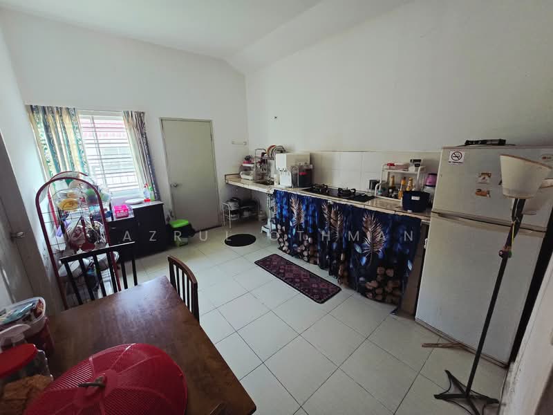 Rumah Teres untuk Dijual di Bandar Sri Sendayan (Negeri Sembilan) - Azrul Othman - Kitchen - PropertyGuru.com.my