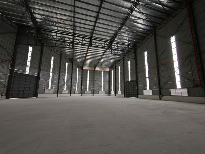 Factory for Rent in Seksyen 33 (Shah Alam) - Charlotte Tee - Interior - PropertyGuru.com.my