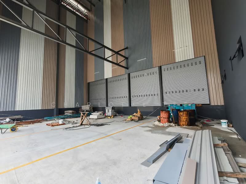 Factory for Rent in Seksyen 33 (Shah Alam) - Charlotte Tee - Interior - PropertyGuru.com.my