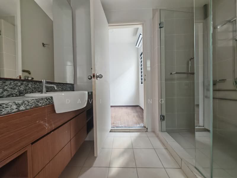 Rumah Teres 3 Tingkat untuk Dijual di Lake Fields (Sungai Besi) - David Ting - Bathroom - PropertyGuru.com.my