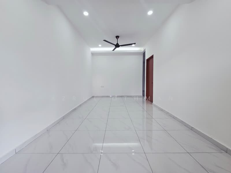 1-storey Terraced House for Sale in Taman Desa Beringin (Sikamat) - Azrul Othman - Interior - PropertyGuru.com.my