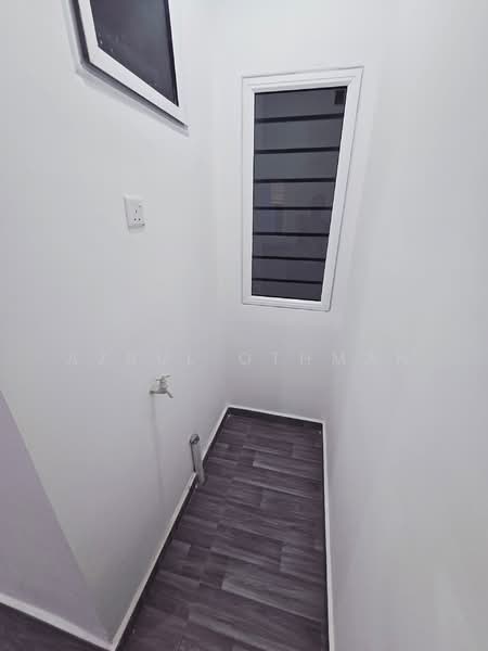 1-storey Terraced House for Sale in Taman Desa Beringin (Sikamat) - Azrul Othman - Interior - PropertyGuru.com.my