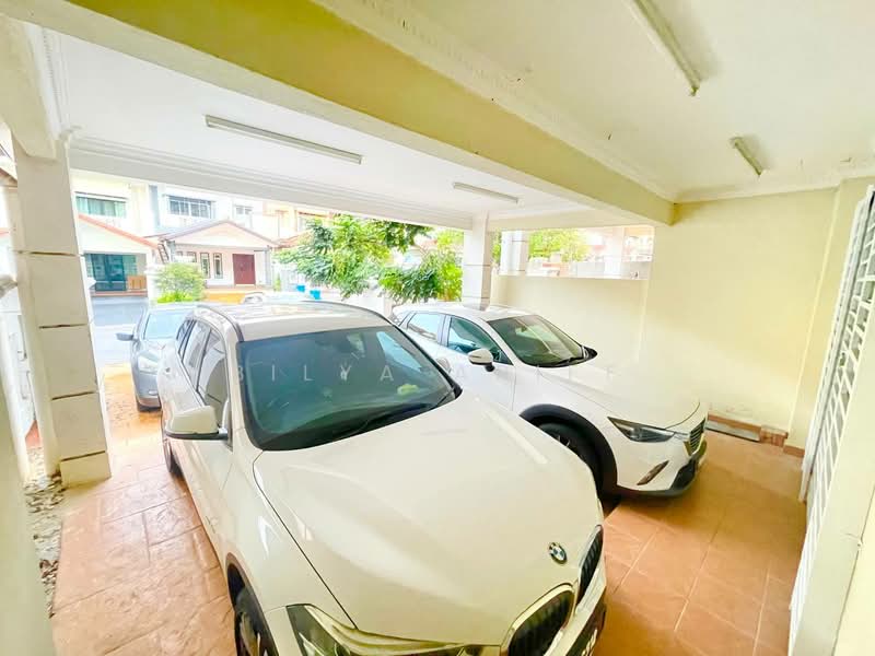 Terraced House for Sale in Shah Alam (Selangor) - BILYA ARIFF - Car Park - PropertyGuru.com.my