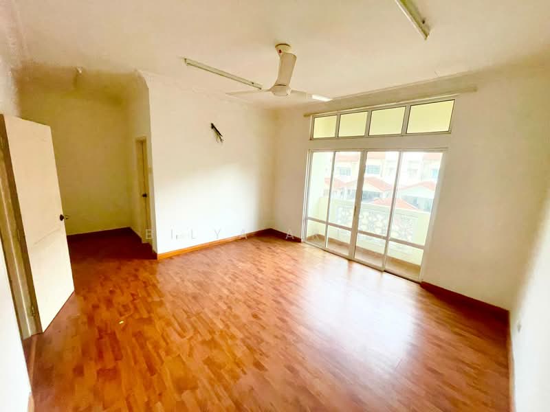 Terraced House for Sale in Shah Alam (Selangor) - BILYA ARIFF - Living Room - PropertyGuru.com.my