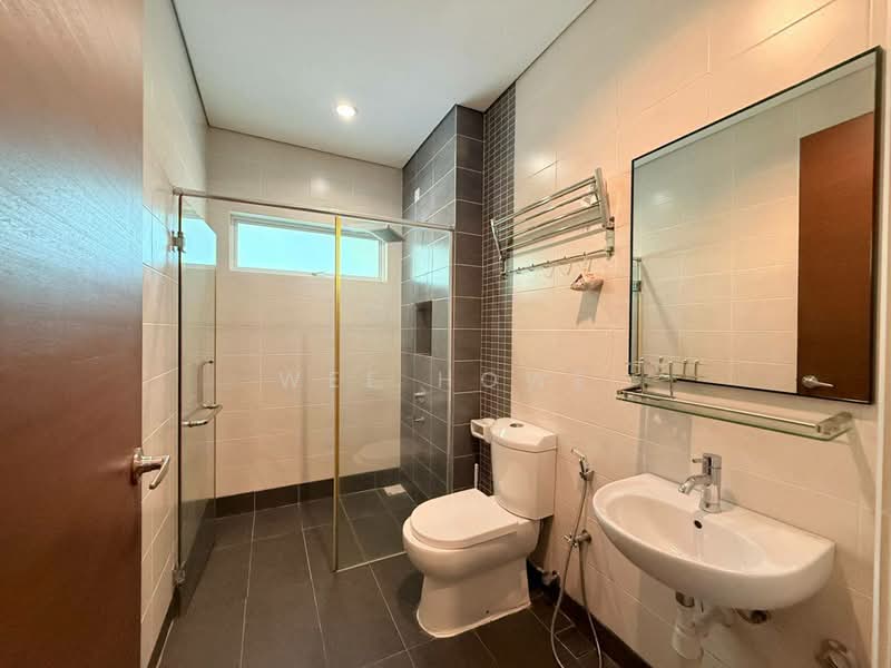 Semi-Detached House for Rent in East Ledang (Iskandar Puteri (Nusajaya)) - Wee Howe - Bathroom - PropertyGuru.com.my