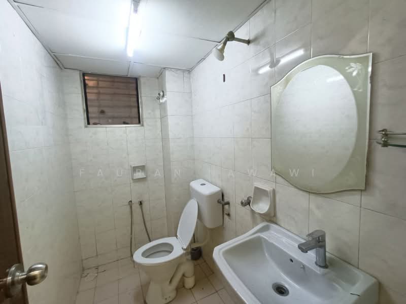 Pangsapuri untuk Dijual di Pangsapuri Lotus (Teratai) - Fauran Nawawi - PropertyGuru.com.my