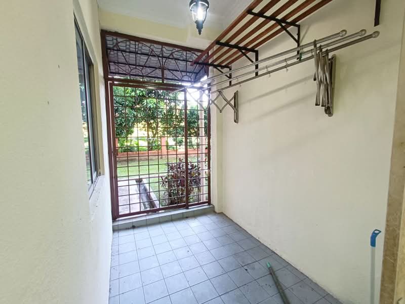 Pangsapuri untuk Dijual di Pangsapuri Lotus (Teratai) - Fauran Nawawi - PropertyGuru.com.my