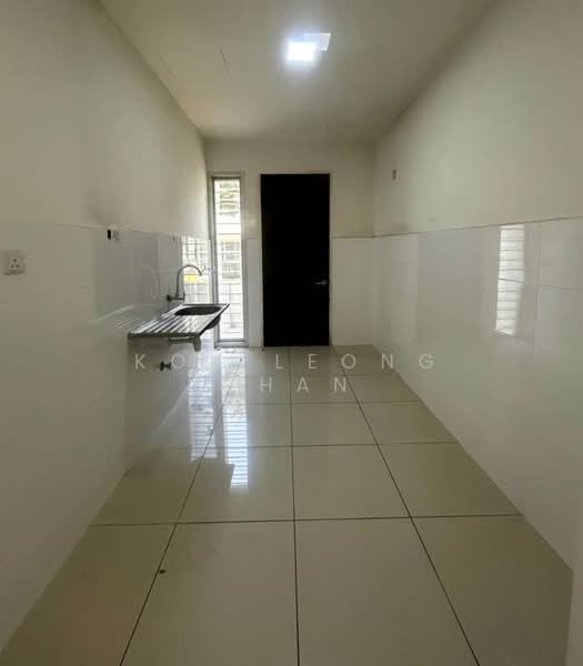 Terraced House for Sale in Bandar Tropicana Aman (Telok Panglima Garang) - Kok Leong Chan - Kitchen - PropertyGuru.com.my