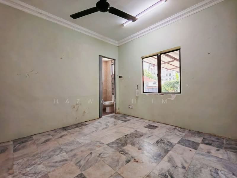 Bungalow for Sale in Bandar Rinching (Semenyih) - Hazwan Hilmi - Interior - PropertyGuru.com.my