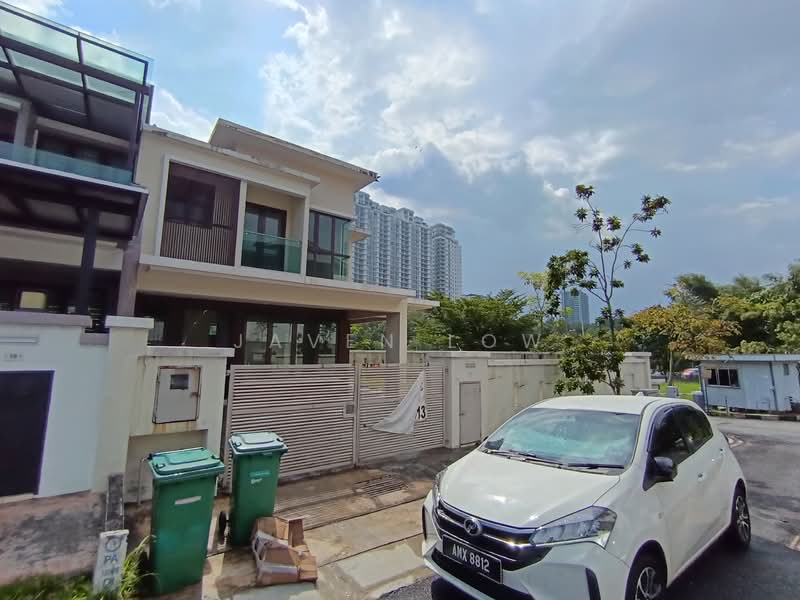 2-storey Terraced House for Sale in Kuchai Lama (Kuala Lumpur) - Javen Low - Exterior - PropertyGuru.com.my