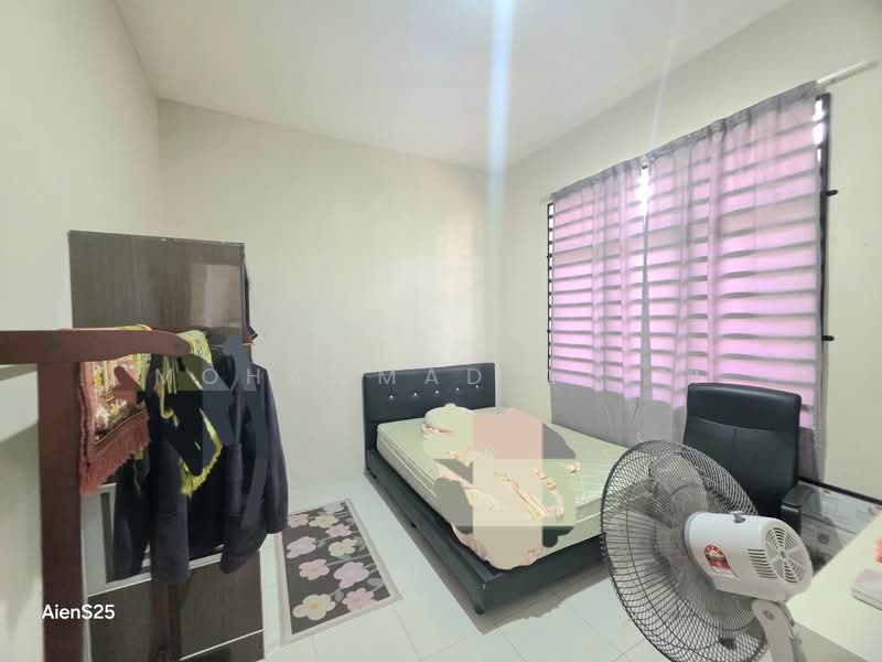 Semi-Detached House for Sale in Kampung Sungai Soi (Kuantan) - Mohammad Azizi - PropertyGuru.com.my