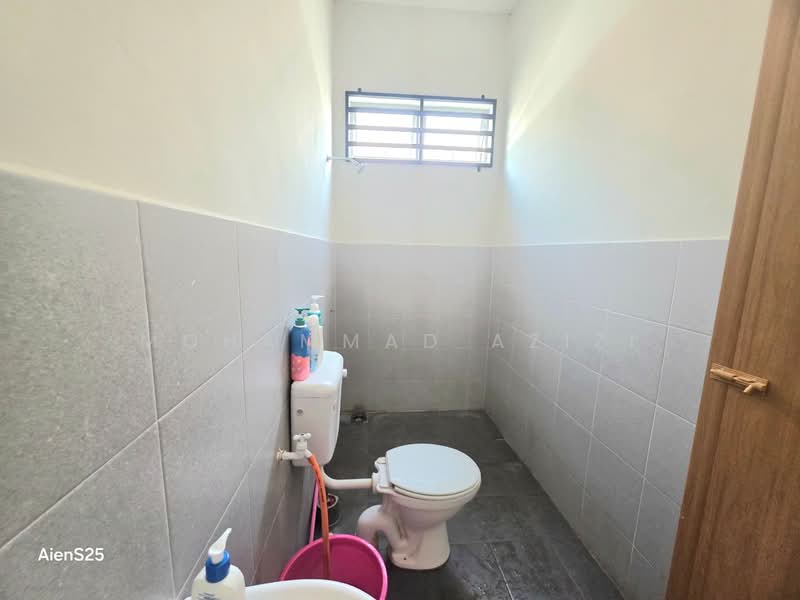 Semi-Detached House for Sale in Kampung Sungai Soi (Kuantan) - Mohammad Azizi - PropertyGuru.com.my