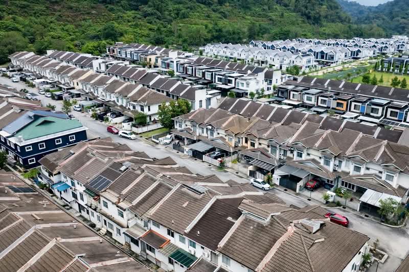 Rumah Teres 2 Tingkat untuk Dijual di Taman Sierra Ukay (Ulu Kelang) - M.J Zairin - Exterior - PropertyGuru.com.my
