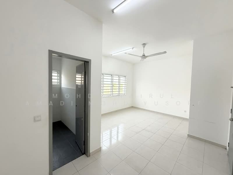 2-storey Terraced House for Sale in Kuala Selangor (Selangor) - Mohd Khairul Amadi Mohd Yusoff - Interior - PropertyGuru.com.my