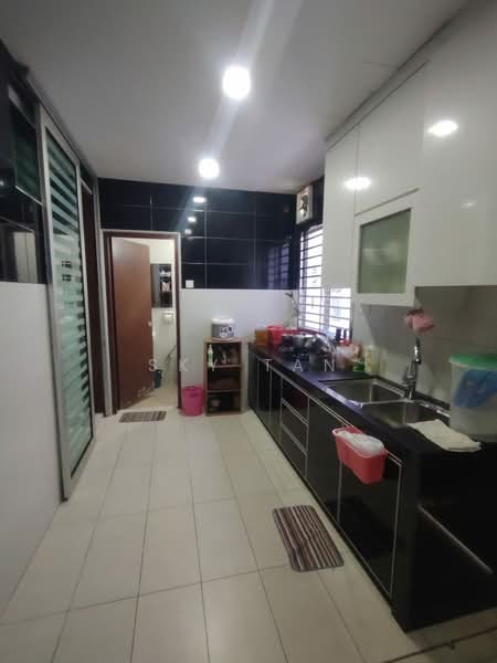Terraced House for Sale in Johor Bahru (Johor) - Sky Tan - Kitchen - PropertyGuru.com.my