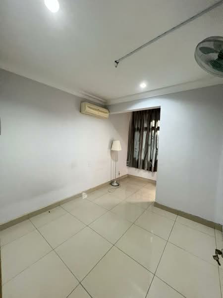 Rumah Teres 3 Tingkat untuk Dijual di Laman Rimbunan (Kepong) - Valerie Ng - Interior - PropertyGuru.com.my