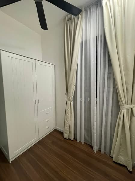 Condominium for Sale at Vertu Resort - Kerly Kee - Bedroom - PropertyGuru.com.my