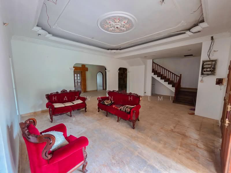 Semi-Detached House for Sale in Kota Kemuning (Shah Alam) - Hazwan Hilmi - Living Room - PropertyGuru.com.my