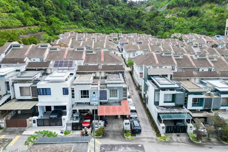 Rumah Teres 2 Tingkat untuk Dijual di Taman Sierra Ukay (Ulu Kelang) - M.J Zairin - Exterior - PropertyGuru.com.my