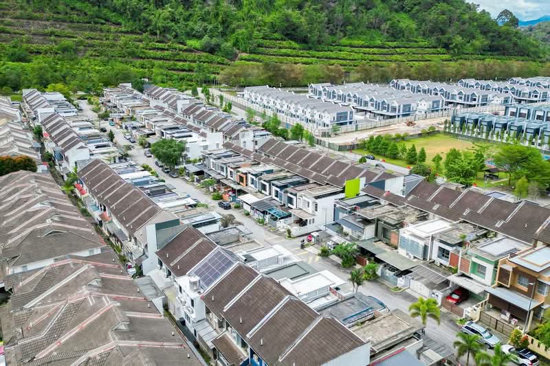 Rumah Teres 2 Tingkat untuk Dijual di Taman Sierra Ukay (Ulu Kelang) - M.J Zairin - Exterior - PropertyGuru.com.my