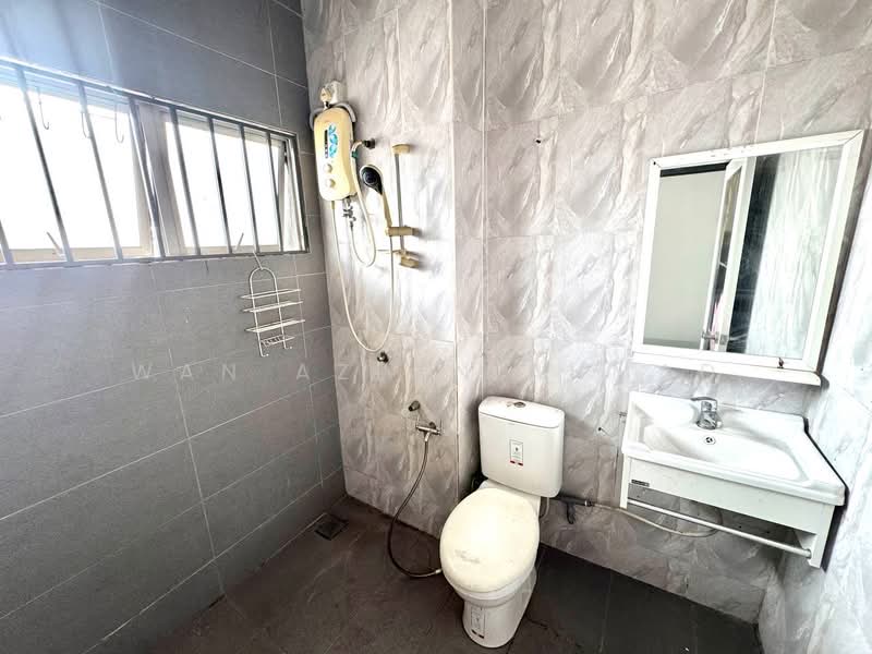 Rumah Teres 2 Tingkat untuk Dijual di Taman Pendamar Indah 2 (Klang) - Wan Azlan Ahmad - PropertyGuru.com.my