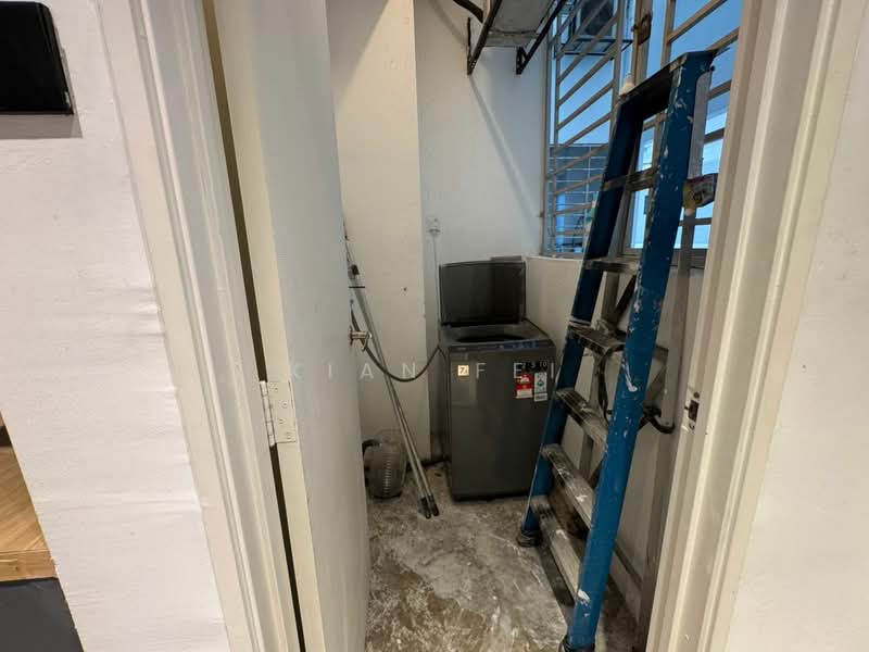 Servis Apartment untuk Disewa di Centrestage Designer Suite - Kian Fei - Balcony - PropertyGuru.com.my