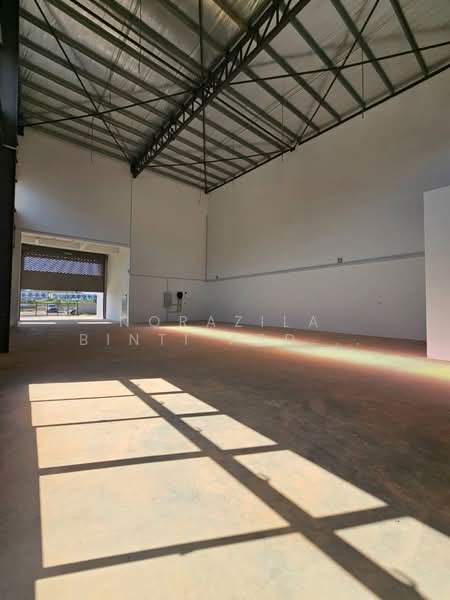 Factory for Rent in Sungai Buloh (Selangor) - Norazila Binti Abdul Rahim - Interior - PropertyGuru.com.my