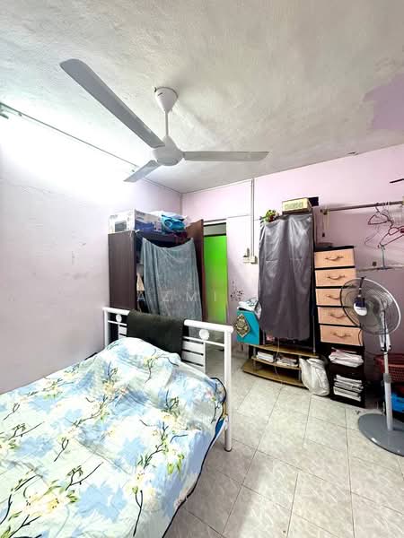 Flat for Sale at Taman Melawati - Azmi . - Bedroom - PropertyGuru.com.my
