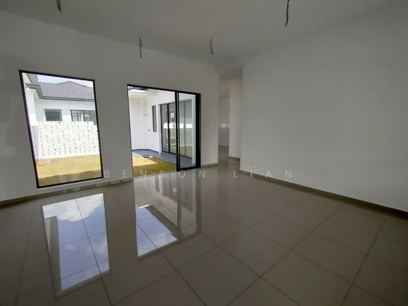 1-storey Terraced House for Rent in Shah Alam (Selangor) - Benson Lian - Living Room - PropertyGuru.com.my