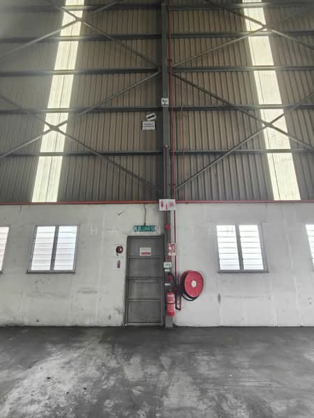 Warehouse for Rent in Taman Perindustrian Krubong (Krubong) - Shawn Teh - Entrance - PropertyGuru.com.my