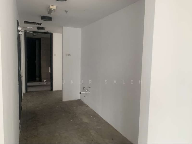Pejabat untuk Disewa di Damansara Perdana (Selangor) - SHUKUR SALEH - Corridor - PropertyGuru.com.my