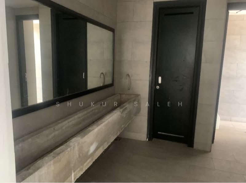 Pejabat untuk Disewa di Damansara Perdana (Selangor) - SHUKUR SALEH - Bathroom - PropertyGuru.com.my