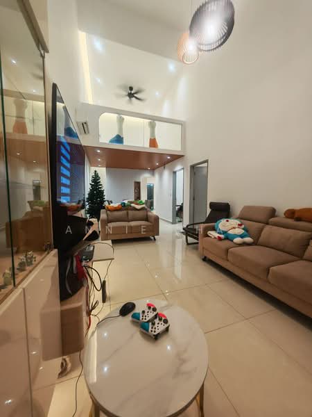 1-storey Terraced House for Sale in Taman Impian Emas (Skudai) - Annie Chai - Living Room - PropertyGuru.com.my