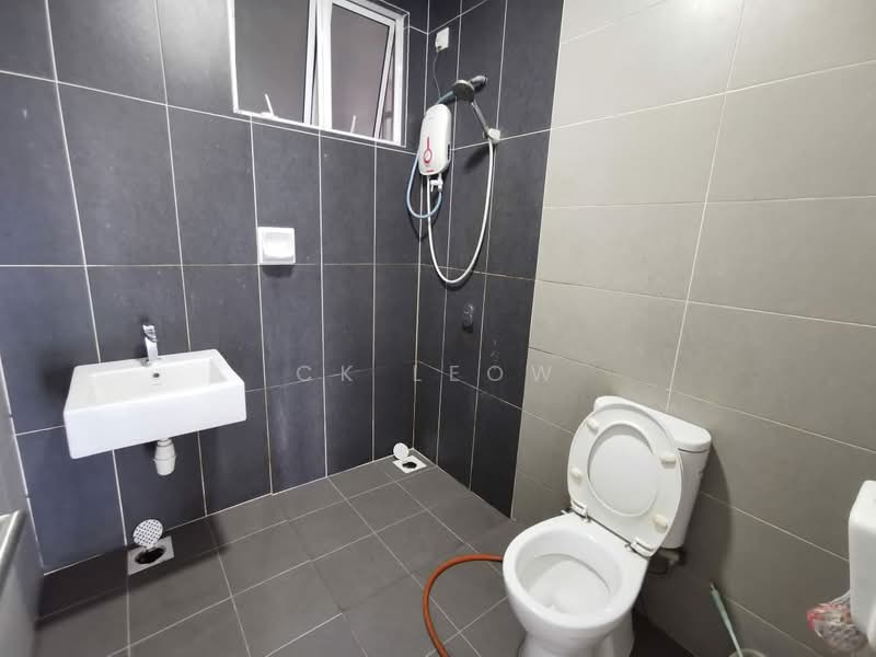 Service Residence for Rent at Skysuites @ Meldrum Hills - Ck Leow - Bathroom - PropertyGuru.com.my