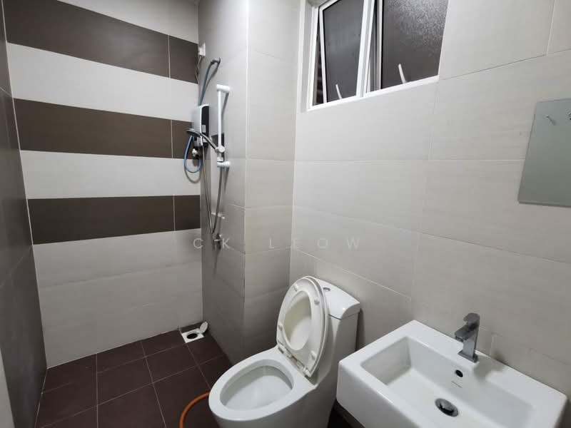 Service Residence for Rent at Skysuites @ Meldrum Hills - Ck Leow - Bathroom - PropertyGuru.com.my
