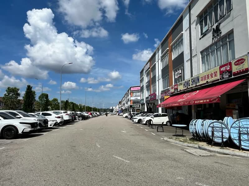 Shop for Rent in Austin Crest (Johor Bahru) - Wee Howe - PropertyGuru.com.my