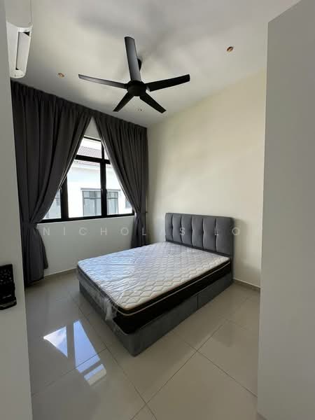 Rumah Teres 2 Tingkat untuk Disewa di Taman Ekoflora (Johor Bahru) - Nicholas Low - Bedroom - PropertyGuru.com.my