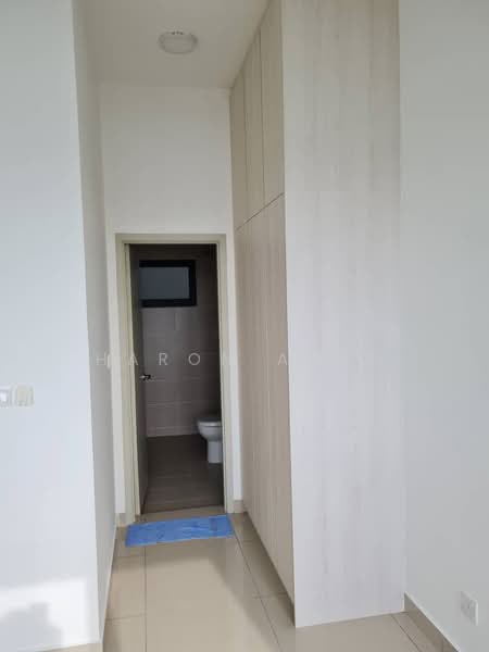 Condominium for Sale at Skyvilla @ D'Island - Haron Agen - PropertyGuru.com.my