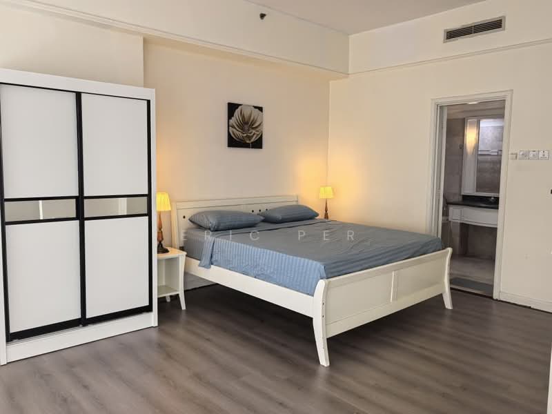 Servis Apartment untuk Disewa di Berjaya Times Square - Eric Per - Bedroom - PropertyGuru.com.my