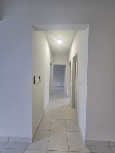 Apartment for Rent at Residensi Max - KK Lim - Corridor - PropertyGuru.com.my